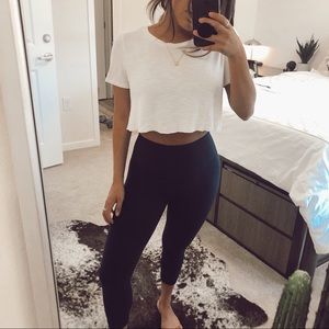 white crop tee
